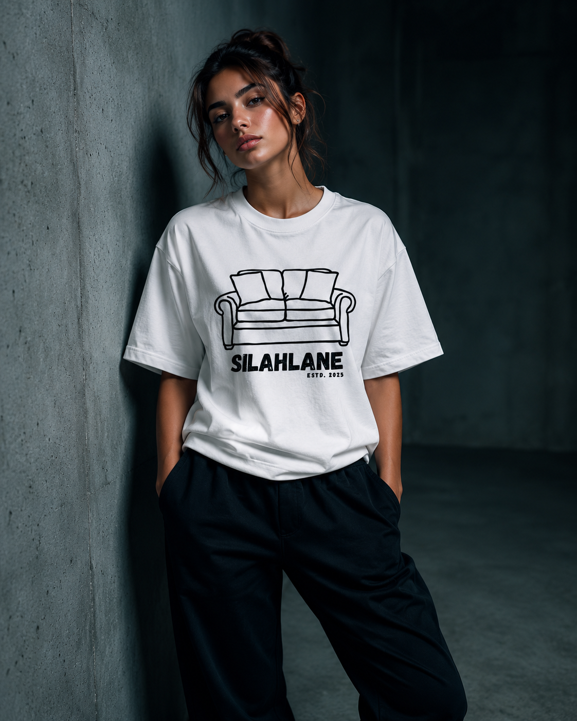 Oversize Sofa Silahlane T-shirt