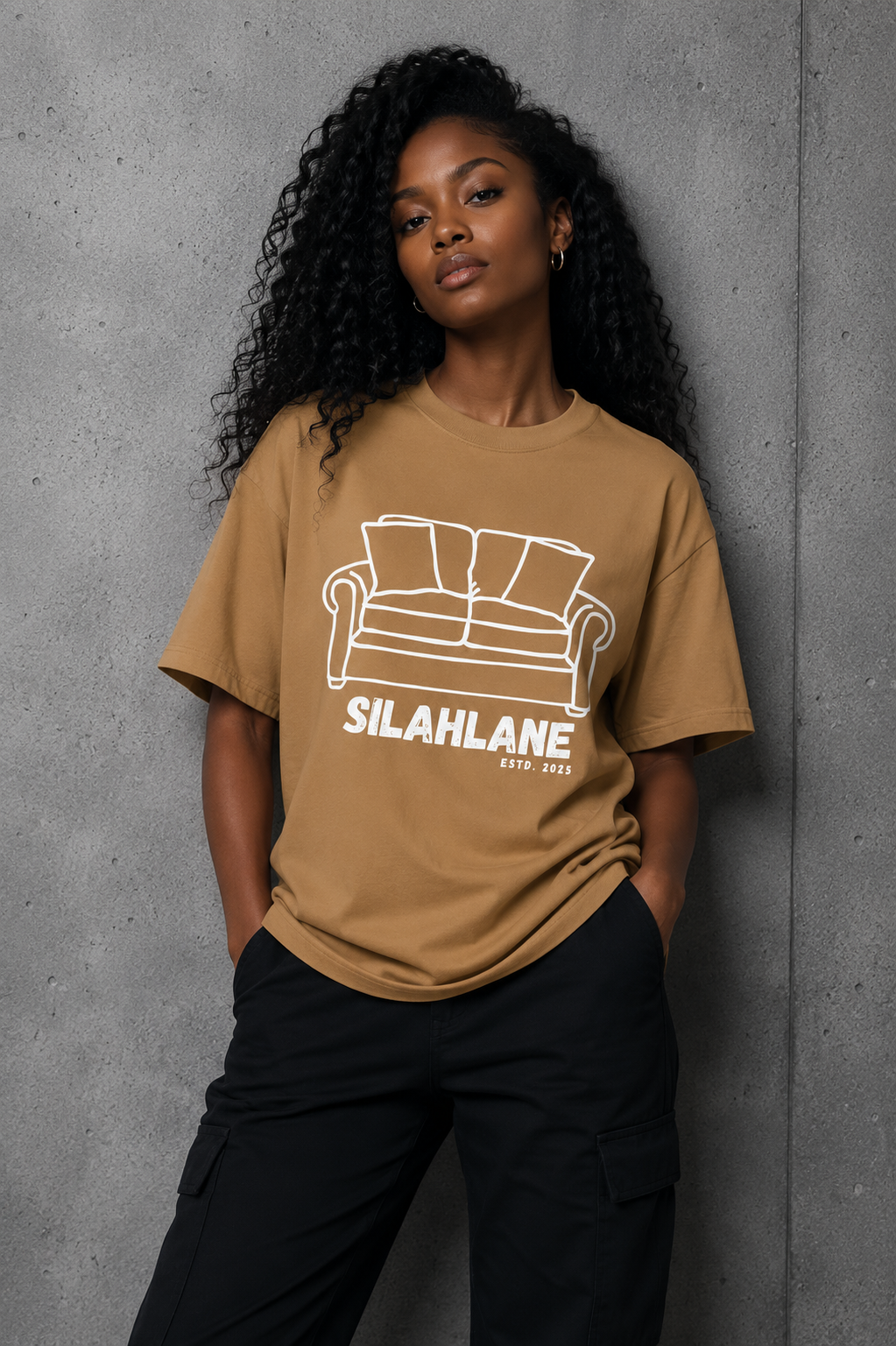 Oversize Sofa Silahlane T-shirt