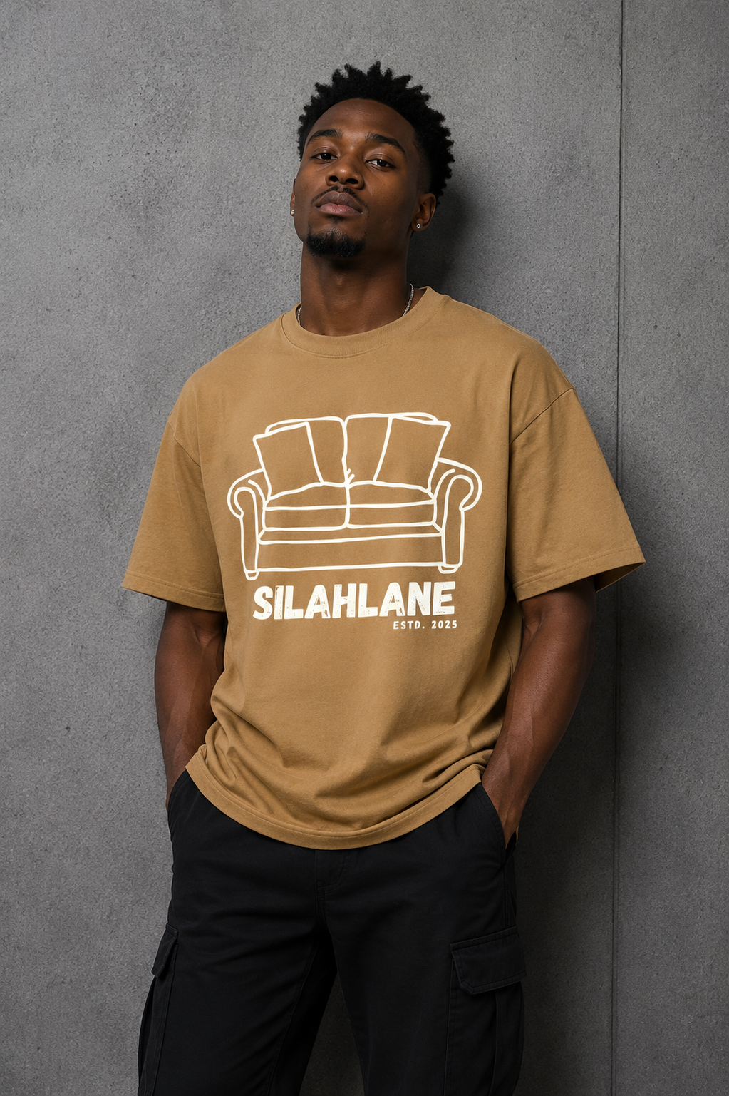 Oversize Sofa Silahlane T-shirt